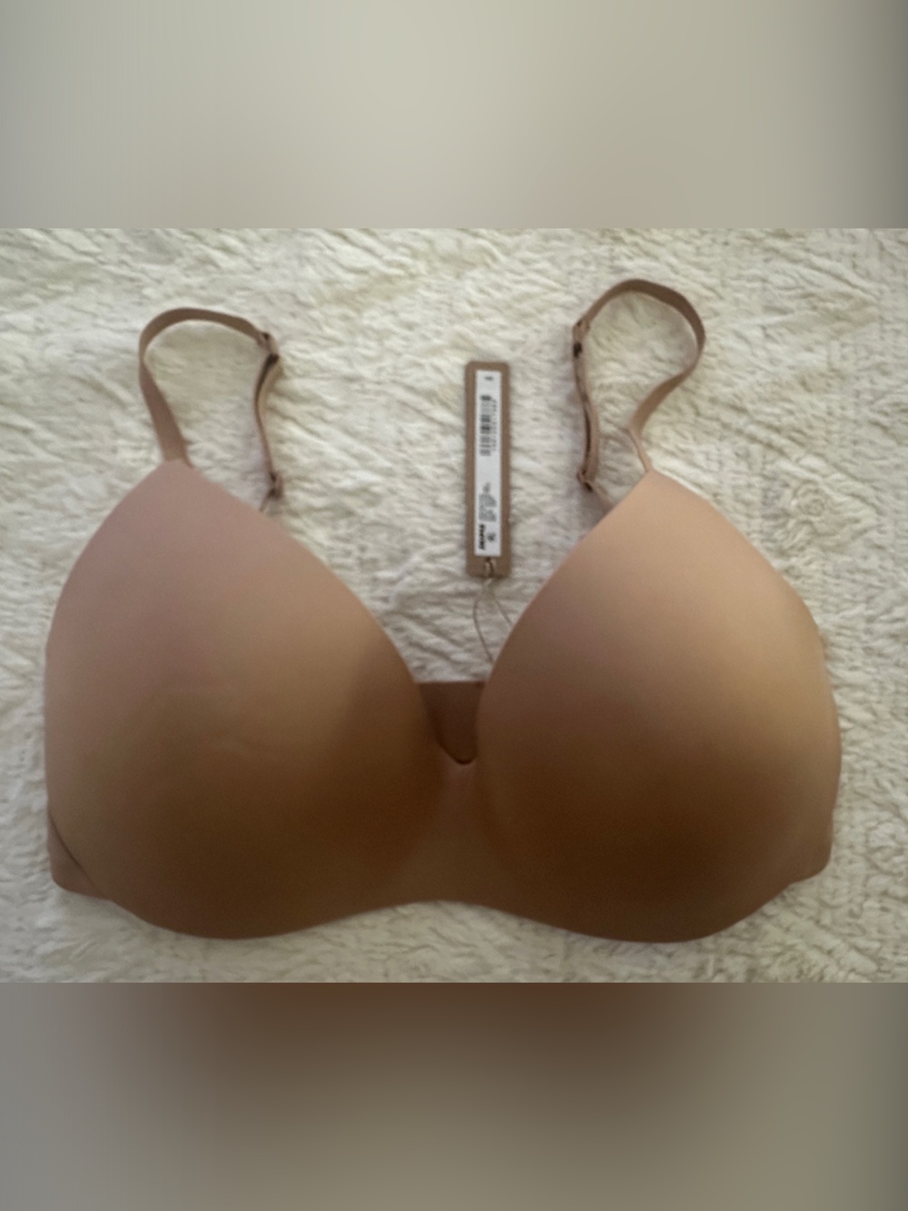 SKIMS Wireless Form Pushup Plunge Bra NWT